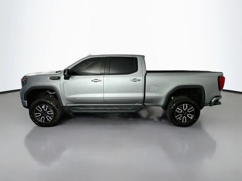 Used 2025 GMC Sierra 1500 AT4 w/ AT4 Premium Package AWD/4WD image 4