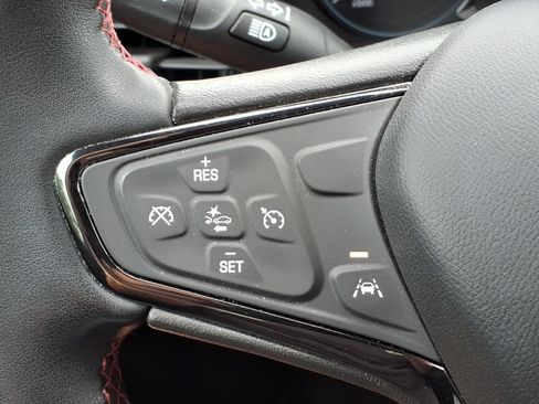Used 2024 Chevrolet Equinox RS w/ LPO, Floor Liner Package FWD image 28
