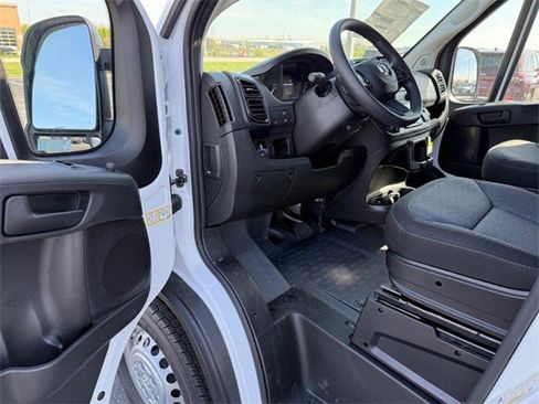 New 2025 RAM ProMaster 1500 w/ Convenience Group image 17