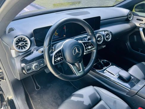 Used 2021 Mercedes-Benz A 220 image 12