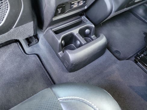 Certified 2023 Jeep Grand Cherokee L Laredo AWD/4WD image 12