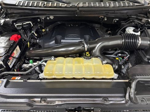 Used 2018 Ford Expedition Platinum image 86