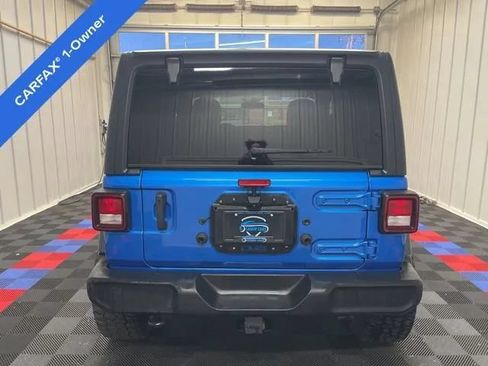 Used 2023 Jeep Wrangler Sport AWD/4WD image 4