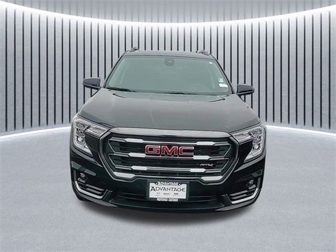 Certified 2022 GMC Terrain AT4 w/ Infotainment Package II image 10