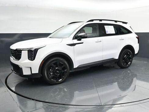 Used 2024 Kia Sorento X-Line EX AWD/4WD image 4