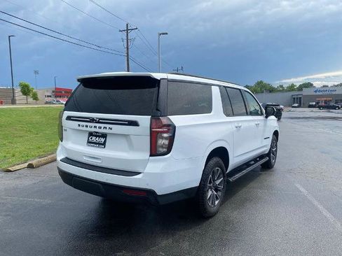 Used 2023 Chevrolet Suburban Z71 AWD/4WD image 7