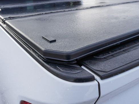 Used 2019 Toyota Tacoma SR5 image 15