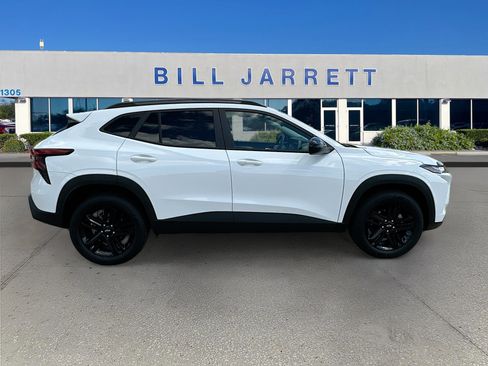 Used 2026 Chevrolet Trax ACTIV w/ Driver Confidence Package image 8