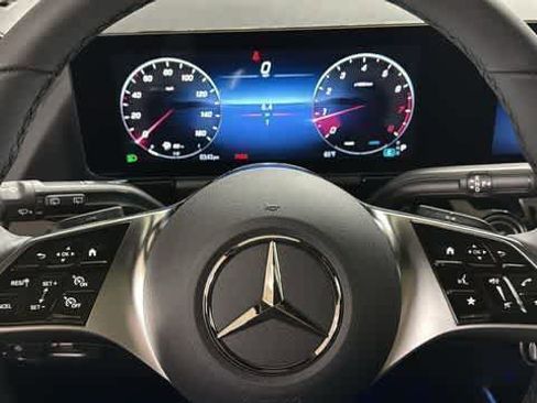 Certified 2026 Mercedes-Benz GLA 250 4MATIC image 21