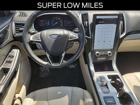 Certified 2021 Ford Edge Titanium AWD/4WD image 10