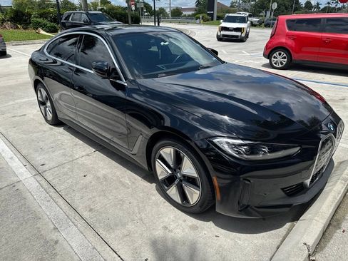 Used 2023 BMW i4 eDrive40 w/ Premium Package RWD image 2