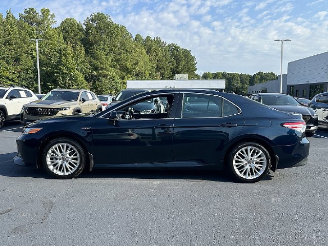 Used 2018 Toyota Camry XLE FWD image 4