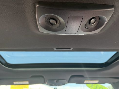 Used 2011 Dodge Avenger Heat image 16