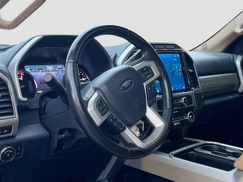 Used 2022 Ford F250 Lariat AWD/4WD image 9