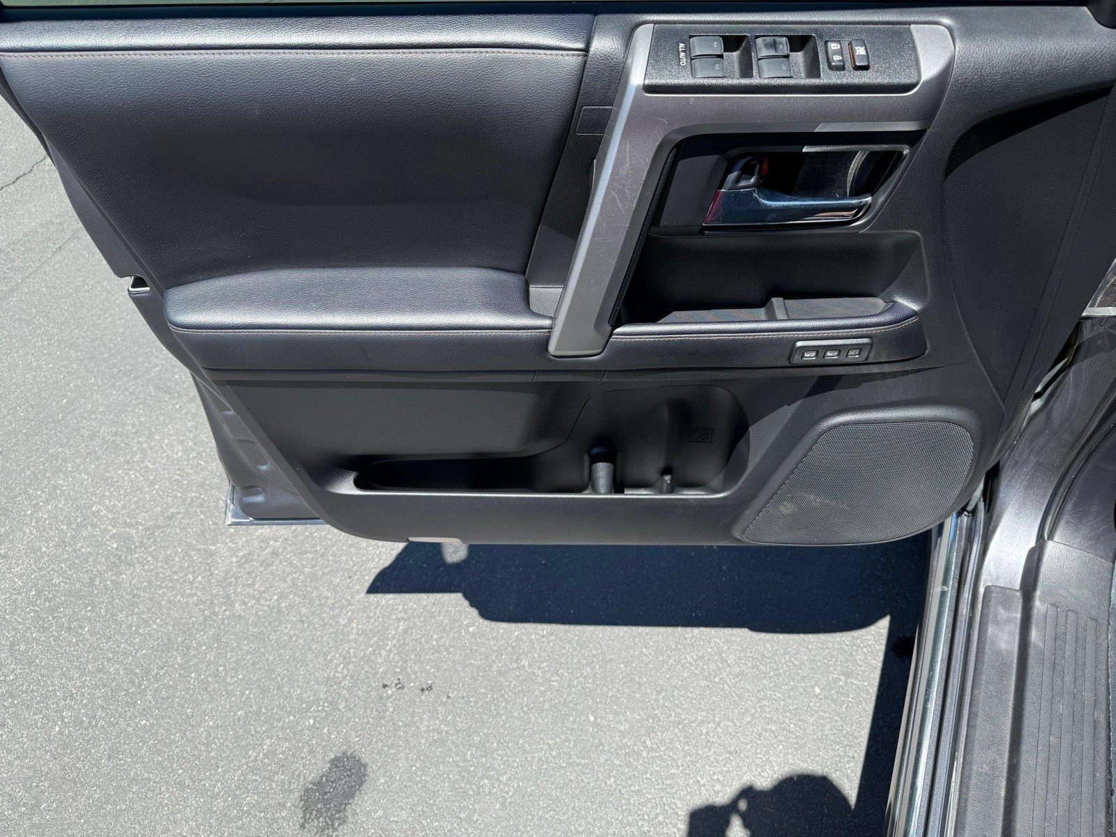 Certified 2023 Toyota 4Runner Limited AWD/4WD image 10