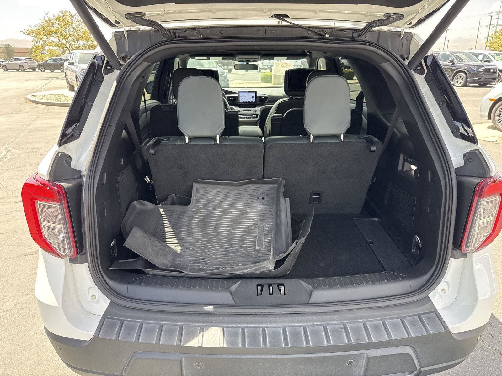 Used 2023 Ford Explorer Timberline w/ Timberline Technology Package AWD/4WD image 6