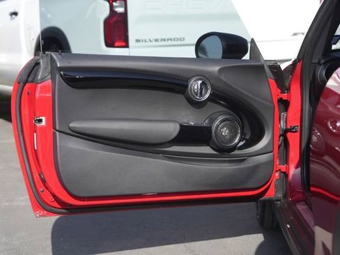 Used 2021 MINI Cooper S image 26