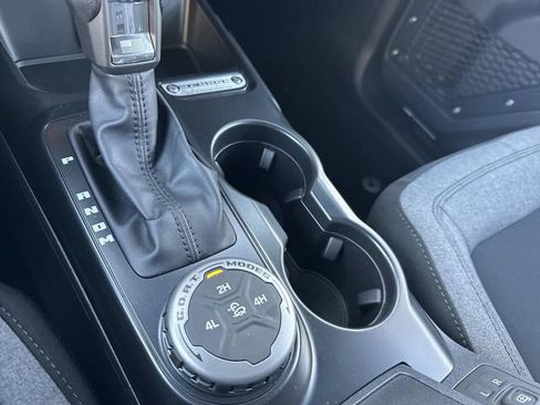 New 2025 Ford Bronco 2-Door image 28