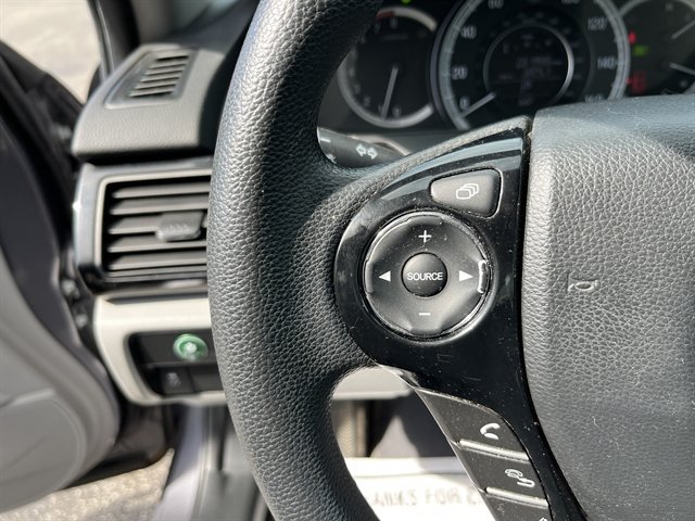 Used 2016 Honda Accord LX image 22