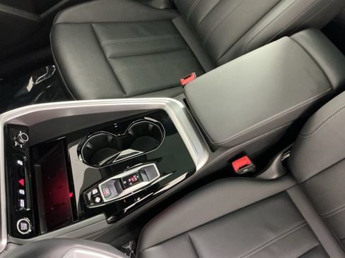 Certified 2025 Audi Q5 Premium Plus w/ Premium Plus AWD/4WD image 17