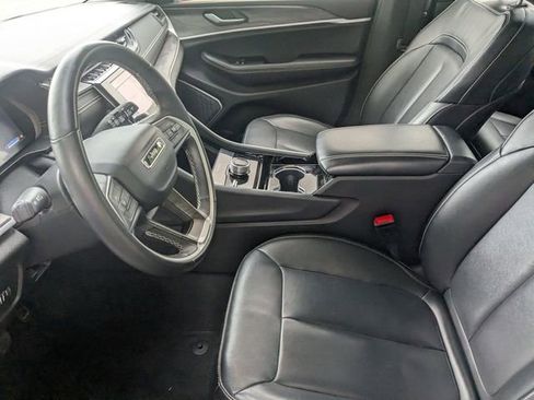 Certified 2021 Jeep Grand Cherokee L Limited image 13