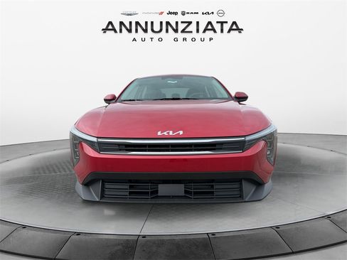 New 2025 Kia K4 LXS image 8