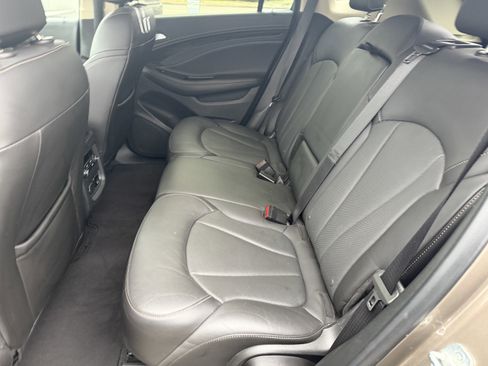 Used 2017 Buick Envision Essence image 11