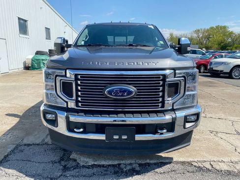 Used 2021 Ford F350 Lariat w/ Chrome Package AWD/4WD image 3