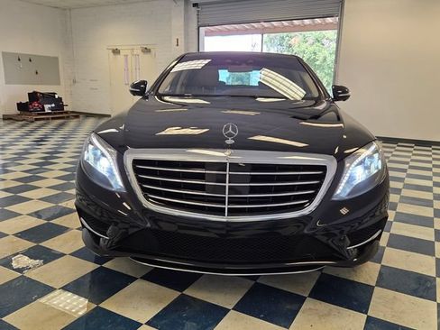 Used 2016 Mercedes-Benz S 550 Sedan image 2