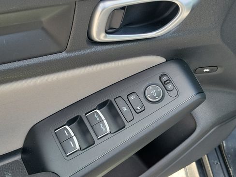 Certified 2024 Honda Civic LX image 18