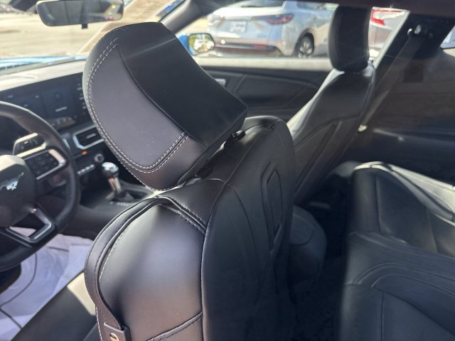 Used 2026 Ford Mustang Premium RWD image 27