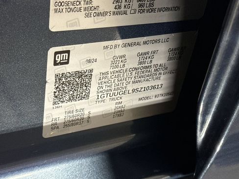 Used 2025 GMC Sierra 1500 Denali w/ Technology Package AWD/4WD image 28
