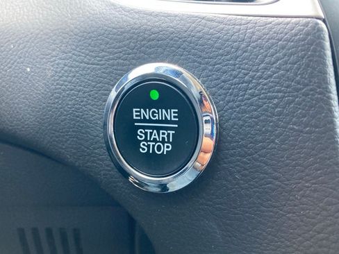 Used 2024 Ford Edge SEL AWD/4WD image 20