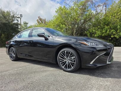 New 2025 Lexus ES 350 w/ Premium Package