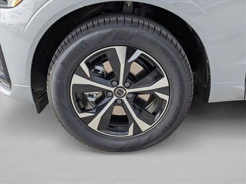 New 2026 Volvo XC60 B5 Core w/ Protection Package Premier image 11