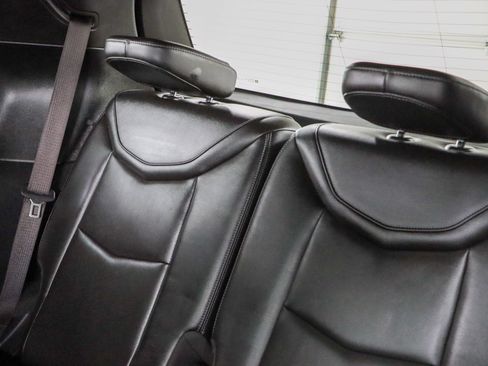 Used 2023 Cadillac XT6 Premium Luxury AWD/4WD image 26