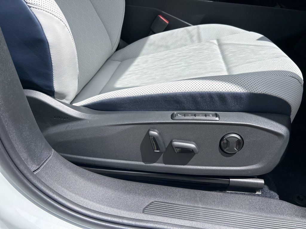 New 2026 Volkswagen ID.4 Pro S AWD/4WD image 44