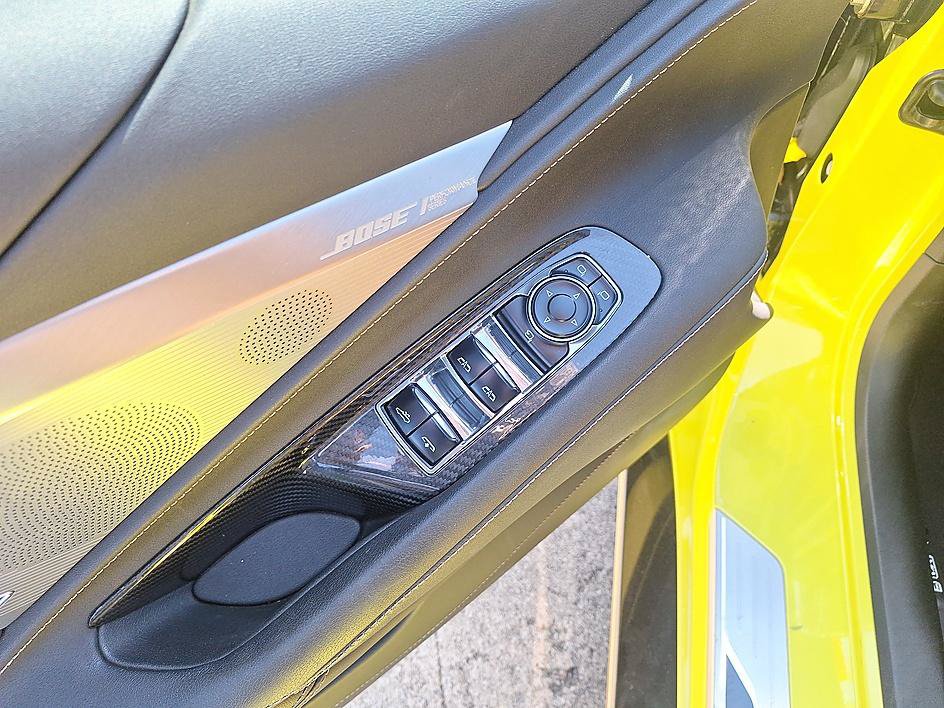 Used 2020 Chevrolet Corvette Stingray Preferred Conv w/ 2LT Preferred Equipment Group RWD image 17