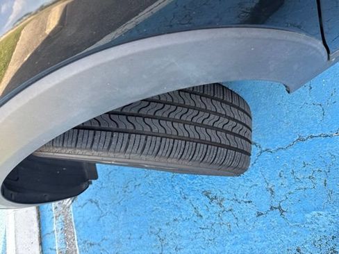 Certified 2021 Hyundai Tucson Limited FWD image 6
