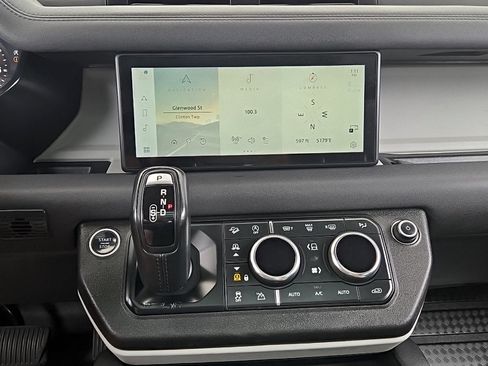 Used 2020 Land Rover Defender 110 S AWD/4WD image 16