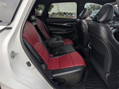 Used 2024 INFINITI QX50 Sport AWD/4WD image 33