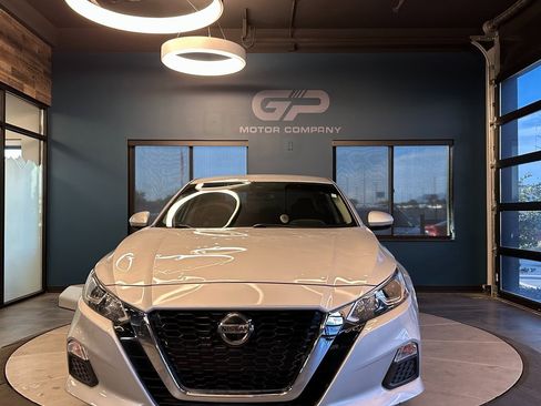 Used 2021 Nissan Altima 2.5 S w/ Driver Assist Package image 8