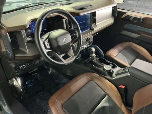 Used 2022 Ford Bronco Outer Banks image 24