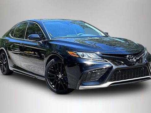 Used 2024 Toyota Camry XSE w/ Navigation Package FWD image 2
