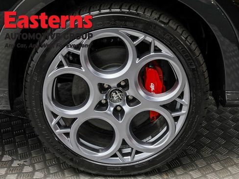 Used 2024 Alfa Romeo Tonale Veloce image 32