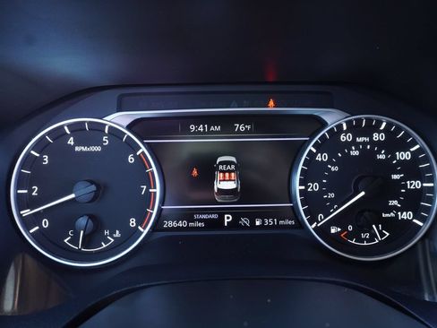 Certified 2025 Nissan Rogue SV FWD image 20