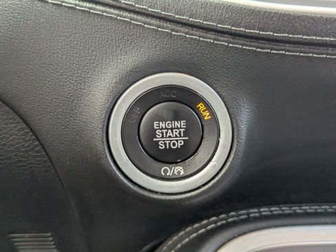 Used 2022 Dodge Challenger R/T Scat Pack w/ T/A Package image 31