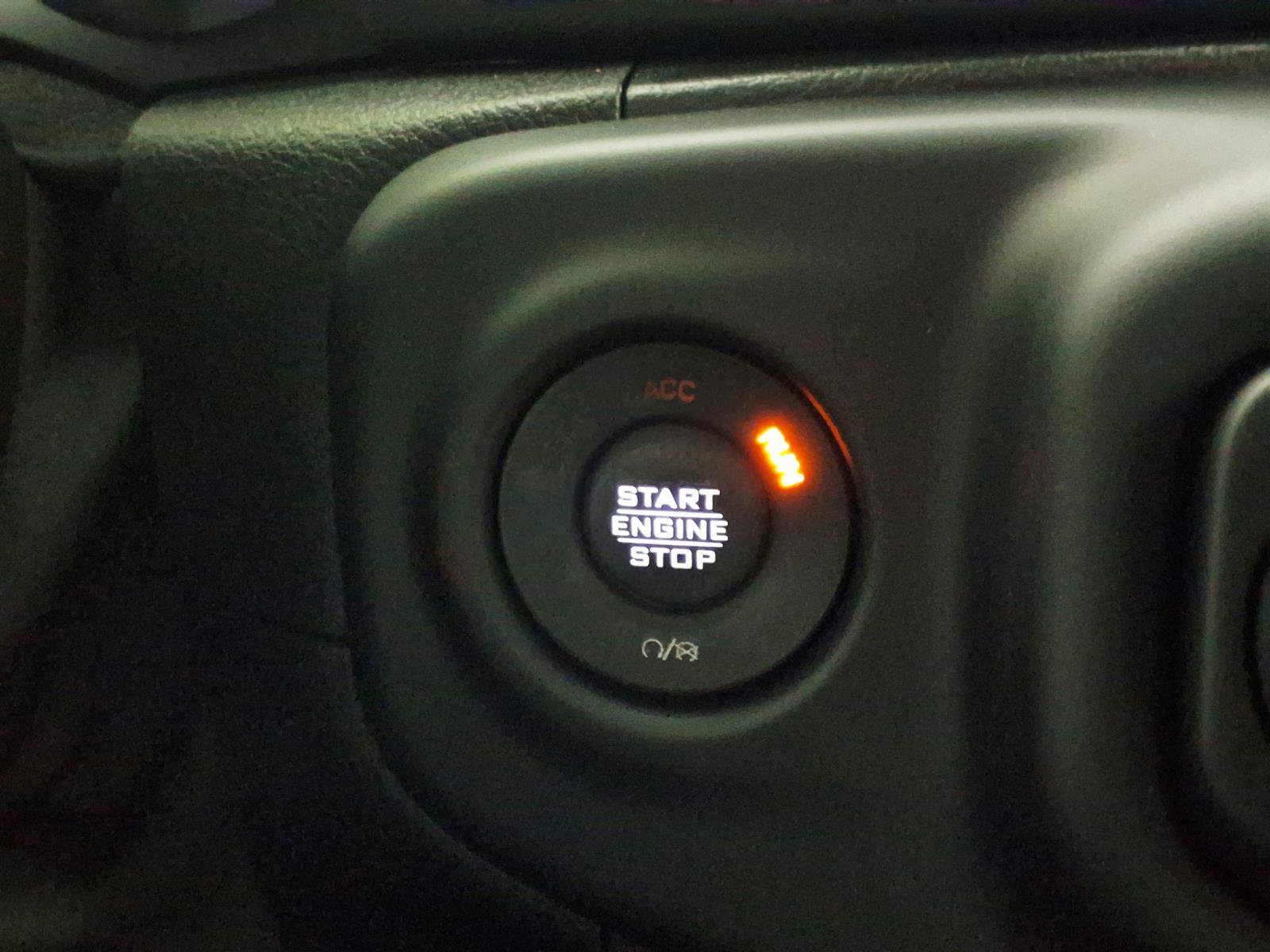 Used 2021 Jeep Wrangler Unlimited Sahara AWD/4WD image 23