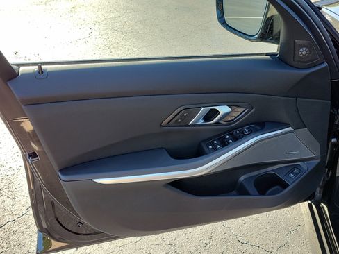 Used 2025 BMW M340i Sedan image 17