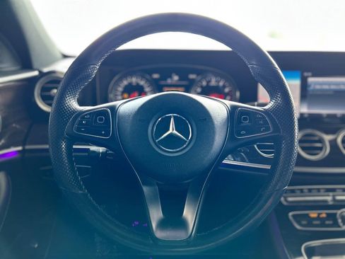 Used 2017 Mercedes-Benz E 300 4MATIC image 65